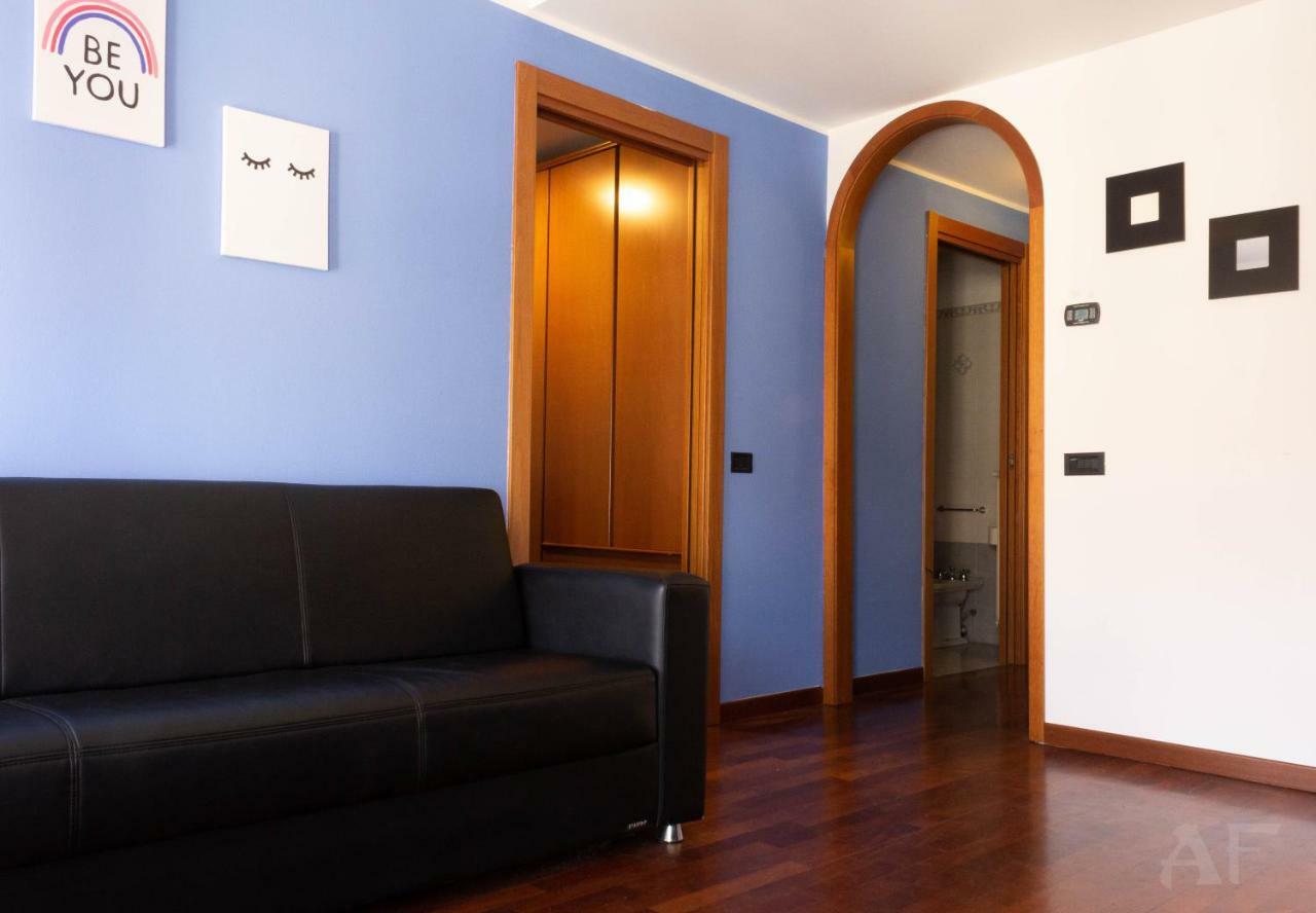 Corso San Gottardo - Darsena Flat Apartment Milan Exterior photo